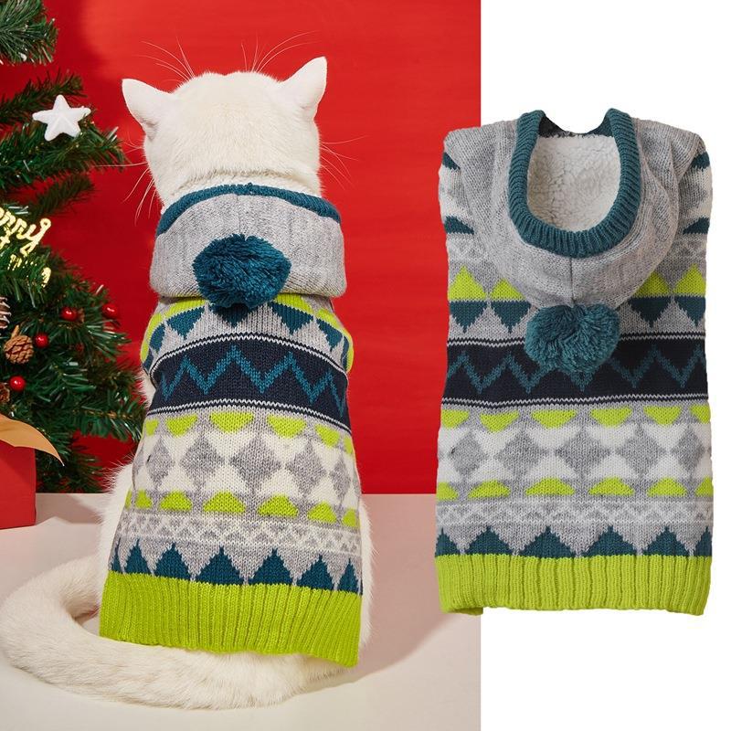 Diamond pattern pet sweater with a classic diamond design