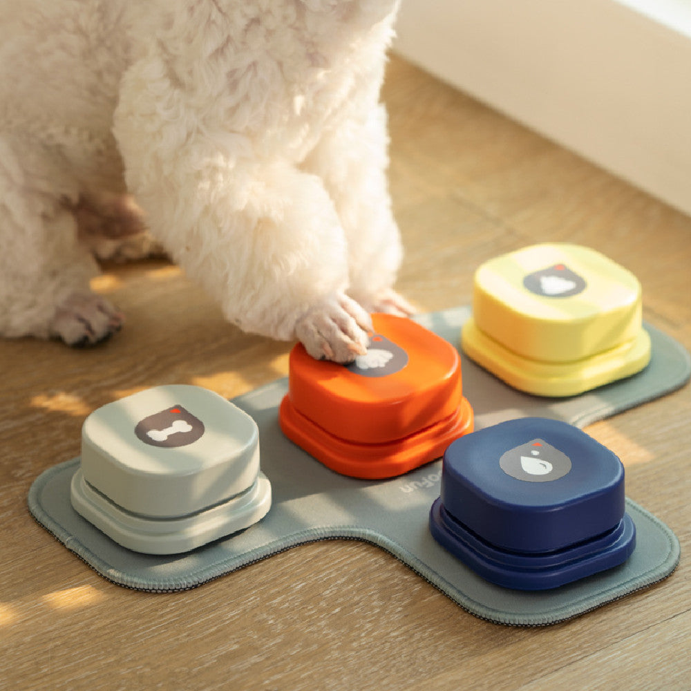 Pet communication button in one of four available colours