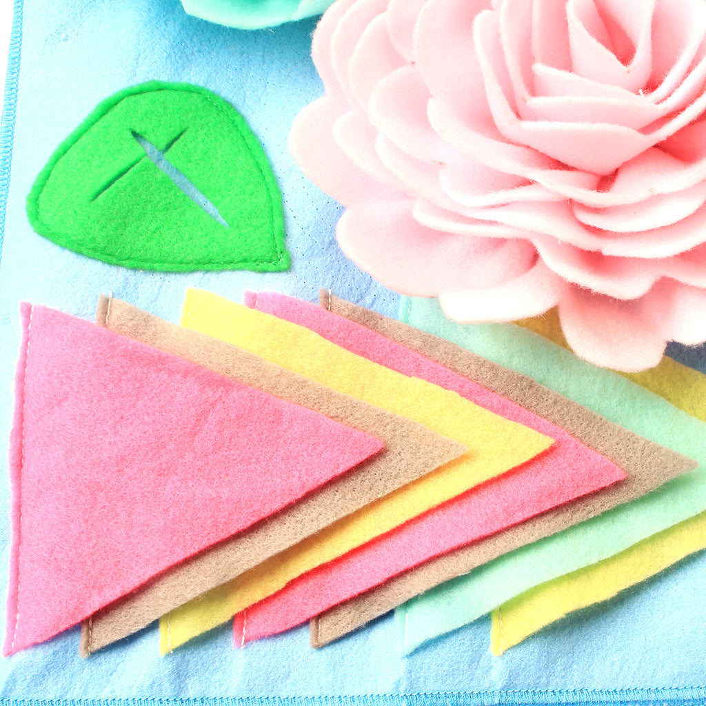 Flower snuffle mat for interactive pet sniffing